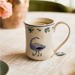 🚨ISO🚨Anthropologie Stoneware Goose Mug
